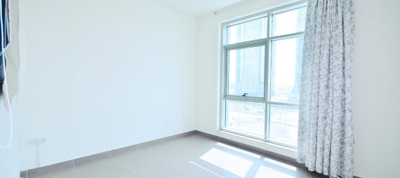 1 bedroom Apartment in Business Bay, UAE No. 437 4