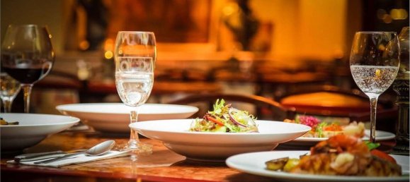 Propiedad comercial en Modena, Italy 250 m² No. 167398 7