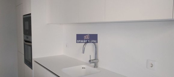 4 bedrooms Apartment in Porto, Portugal No. 78900 7