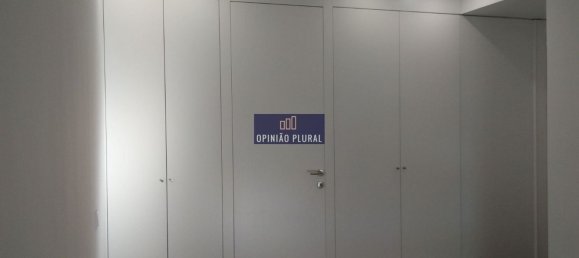 4 bedrooms Apartment in Porto, Portugal No. 78900 24