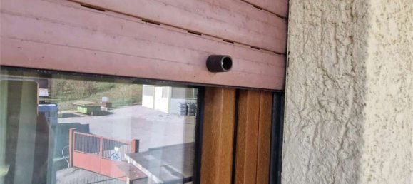 3 rooms Apartment in Omegna, Italy No. 202235 12