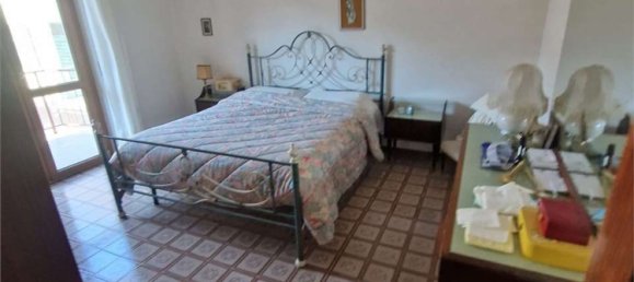 3 rooms Apartment in Omegna, Italy No. 202235 18