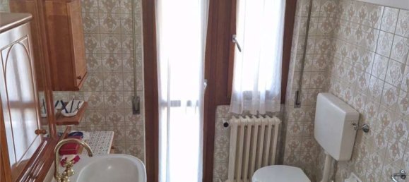 3 rooms Apartment in Omegna, Italy No. 202235 19