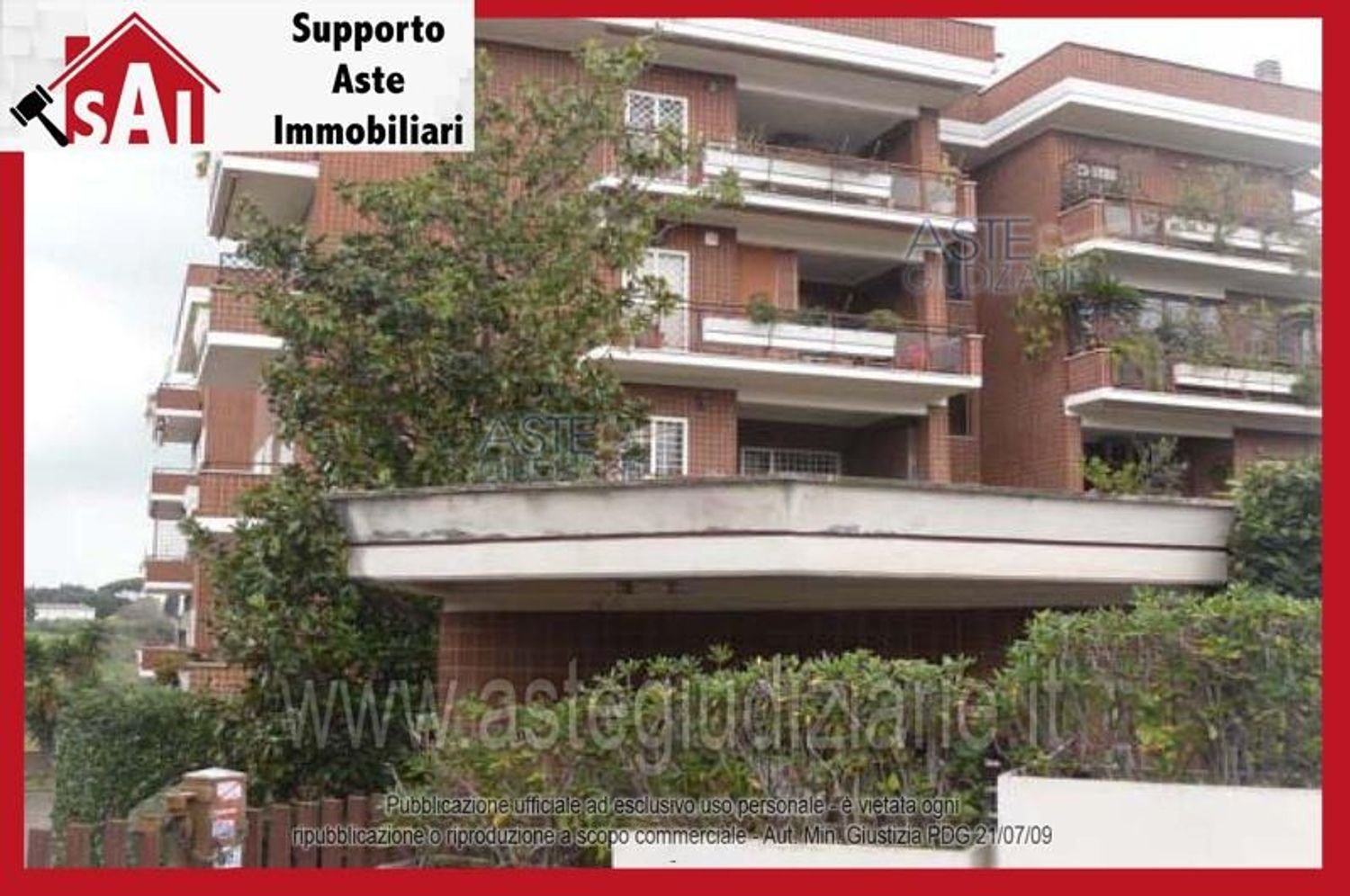 5 bedrooms Apartment in Rome, Italy No. 334109