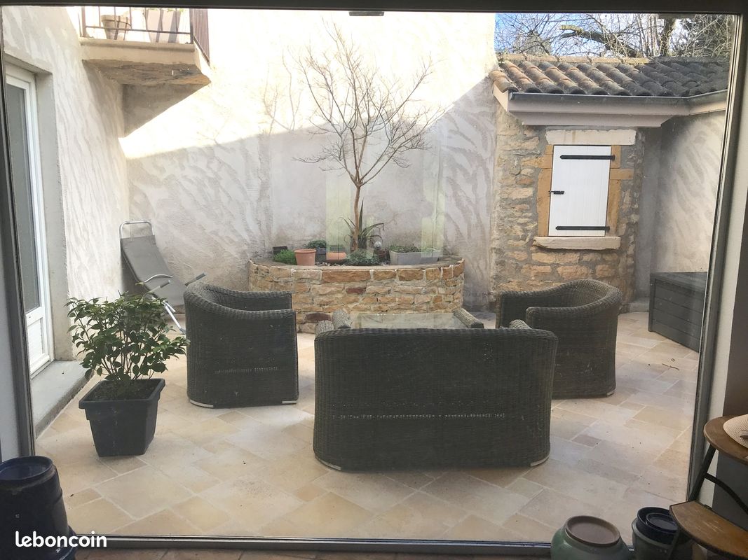 3 Schlafzimmer Haus in Saint-Georges-de-Reneins, France, Nr. 273076