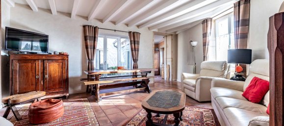 3 Schlafzimmer Haus in Saint-Georges-de-Reneins, France, Nr. 273076 2