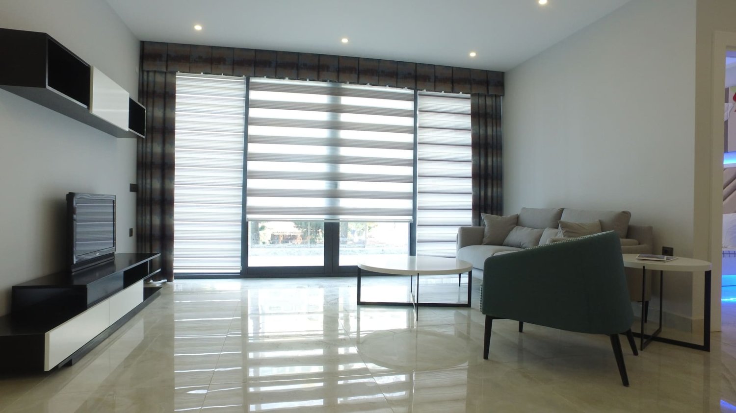 Appartement 2+1 à Twin Towers, Mahmutlar, Turkey No. 35086