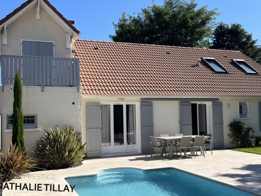 4 chambres Maison à La Chapelle-Saint-Mesmin, France No. 317536