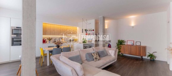 2 Schlafzimmer Wohnung in Magenta, Italy, Nr. 267010 7