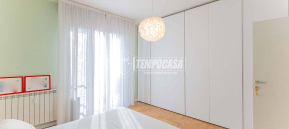 2 Schlafzimmer Wohnung in Magenta, Italy, Nr. 267010 22