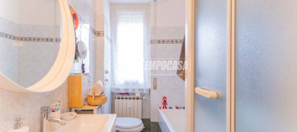 2 Schlafzimmer Wohnung in Magenta, Italy, Nr. 267010 6