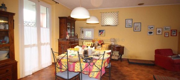 Villa de 5 habitaciónes en Sarzana, Italy No. 313172 6