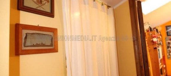 Villa de 5 habitaciónes en Sarzana, Italy No. 313172 32