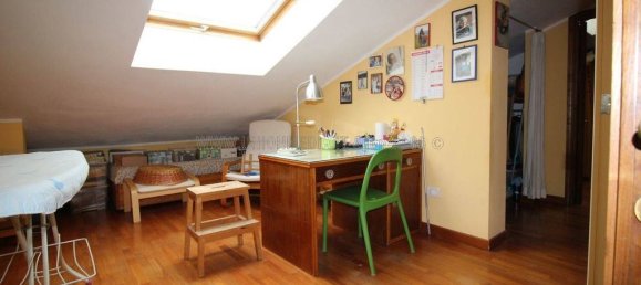 Villa de 5 habitaciónes en Sarzana, Italy No. 313172 16