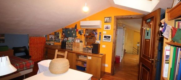 Villa de 5 habitaciónes en Sarzana, Italy No. 313172 29