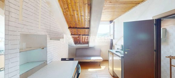 Estudio en Turin, Italy No. 271682 6