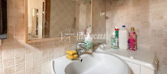 Estudio en Turin, Italy No. 271682 12