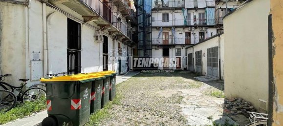 Estudio en Turin, Italy No. 271682 15