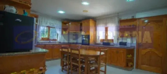 4 bedrooms House in Barx, Spain No. 128810 8