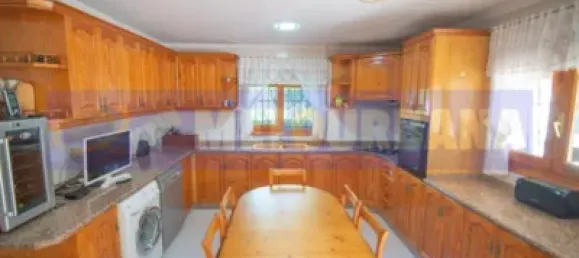 4 bedrooms House in Barx, Spain No. 128810 7
