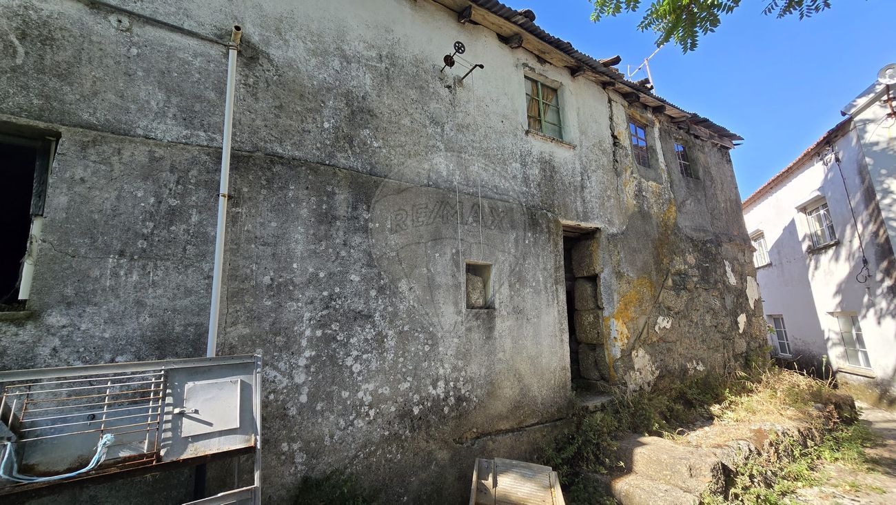 10 bedrooms House in Covilha, Portugal No. 37623