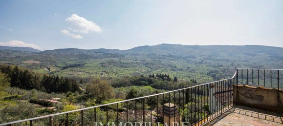 5 bedrooms Villa in Fiesole, Italy No. 354720 23
