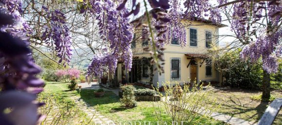 5 bedrooms Villa in Fiesole, Italy No. 354720 30