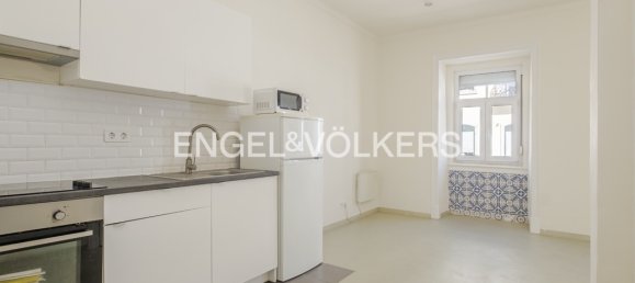 3 bedrooms Apartment in Lisbon, Portugal No. 12923 7