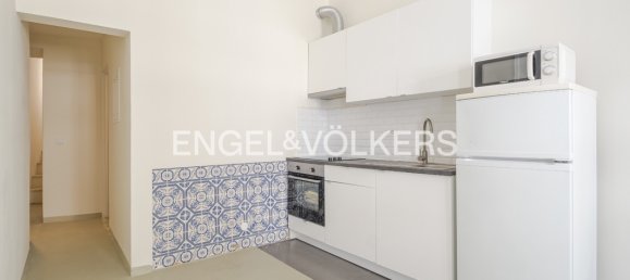 3 bedrooms Apartment in Lisbon, Portugal No. 12923 5