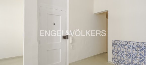 3 bedrooms Apartment in Lisbon, Portugal No. 12923 21