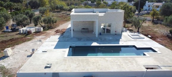 Вилла с 3 комнатами в Остуни, Италия № 185852 18