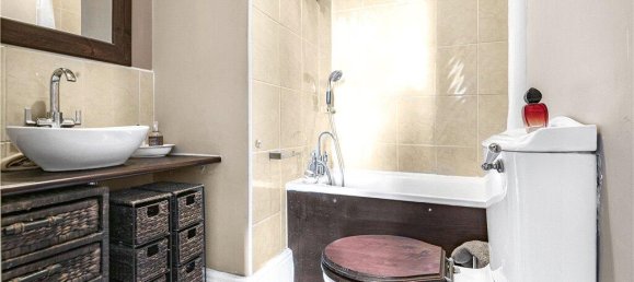 1 bedroom Apartment in Hounslow, United Kingdom No. 8526 24