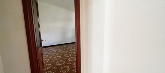 4 bedrooms Apartment in Jesi, Italy No. 332503 7