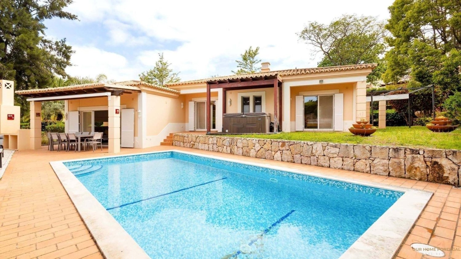 4 chambres Appartement à Lagoa, Portugal No. 204579