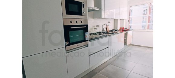 1 bedroom Apartment in Lisbon, Portugal No. 150471 2