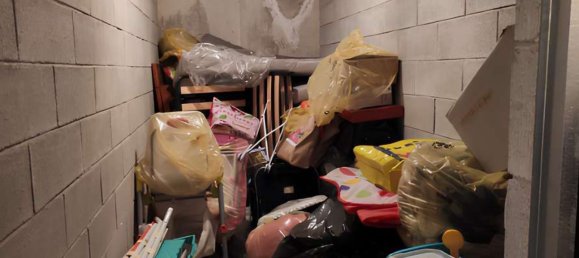 3-salle Appartement à Giussano, Italy No. 182455 7