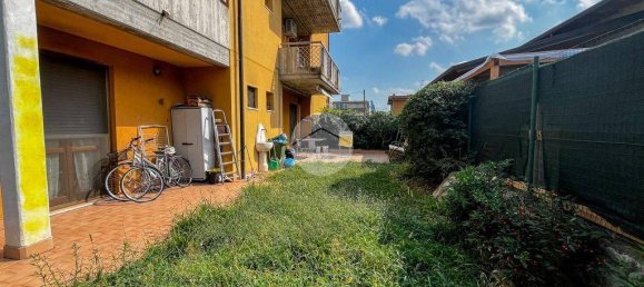 2 Schlafzimmer Wohnung in Castrezzato, Italy, Nr. 287328 2