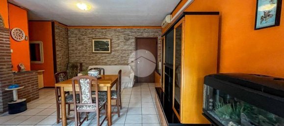 2 Schlafzimmer Wohnung in Castrezzato, Italy, Nr. 287328 9