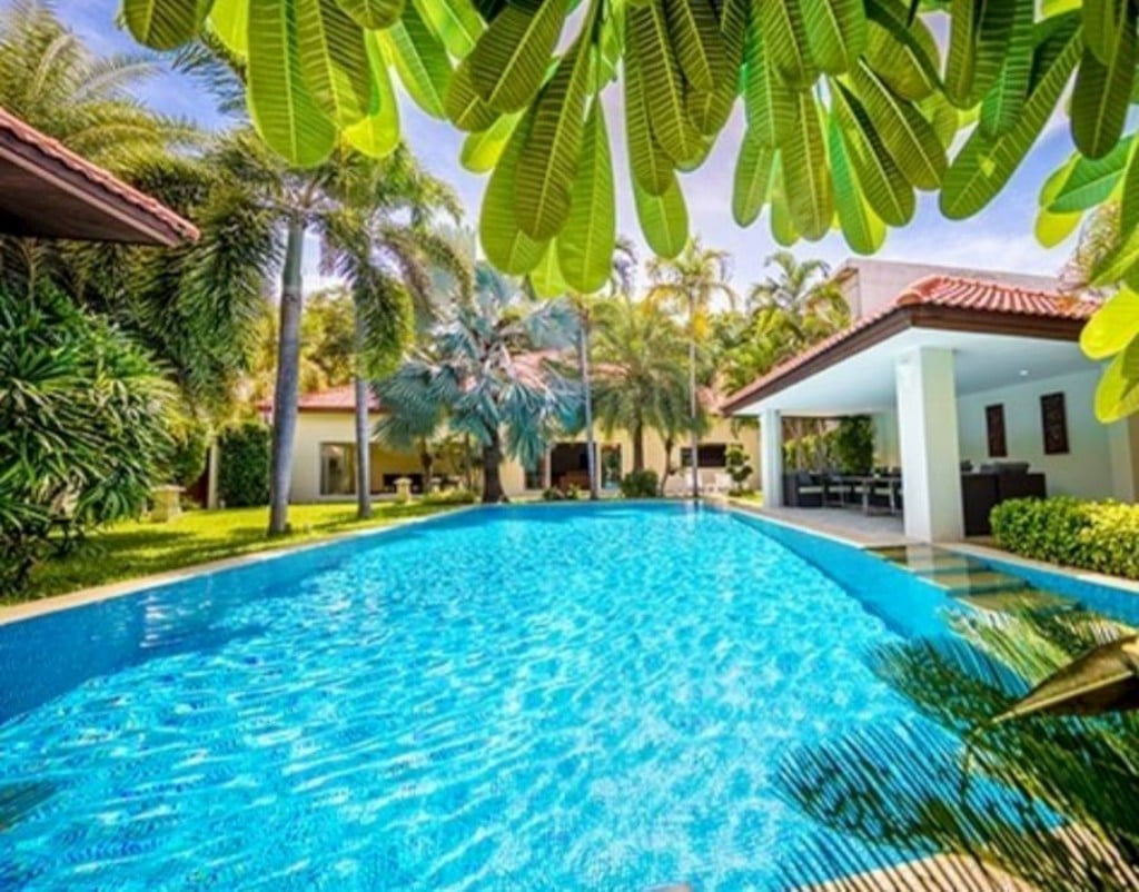 12 bedrooms Cafe / restaurant in Pattaya, Thailand No. 3509