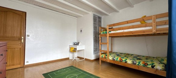 7 Schlafzimmer Haus in Villaines-sous-Bois, France, Nr. 336838 14