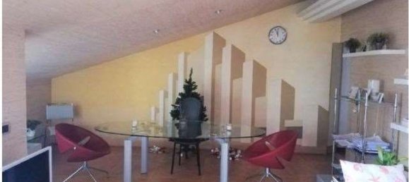 4-Zimmer Wohnung in Bassano del Grappa, Italy, Nr. 210285 5