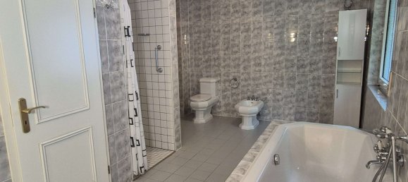 3 bedrooms Townhouse in Rhein-Sieg, Germany No. 271299 13