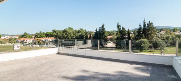 4 Schlafzimmer Haus in Setubal, Portugal, Nr. 95708 2