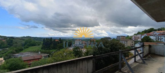 10 bedrooms House in Ripatransone, Italy No. 343127 5