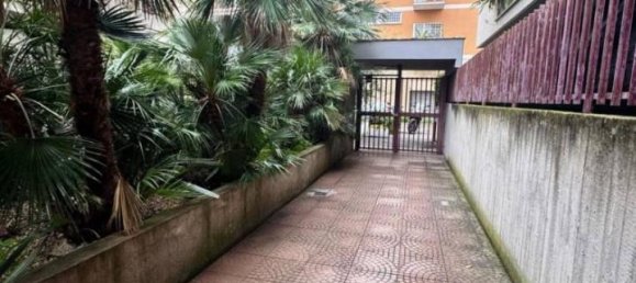 3 rooms Apartment in Rome, Italy No. 37600 18