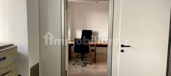 2 rooms Office in Rome, Italy No. 150929 14