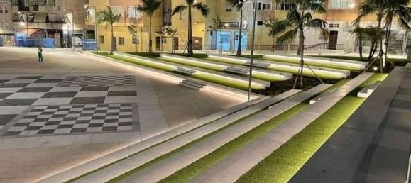  موقف سيارات في Estepona, Spain رقم 182171 3