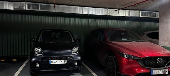  موقف سيارات في Estepona, Spain رقم 182171 2