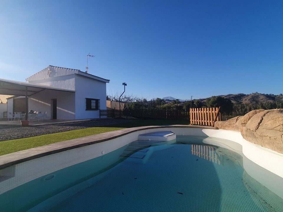 3 Schlafzimmer Haus in Coin, Spain, Nr. 270124