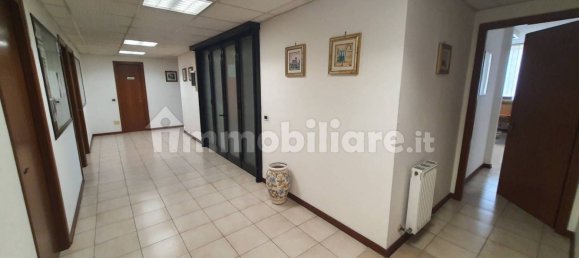 Escritório de 5 divisões em Rome, Italy N.º 336790 10